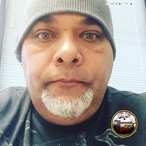 Meet your Posher, Julio